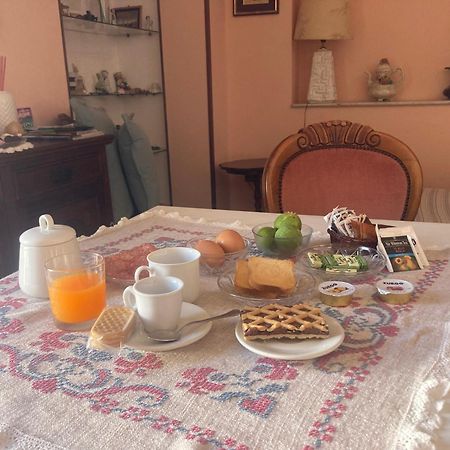 La Maison Di Monica โปลีญาโนอามาเร ภายนอก รูปภาพ